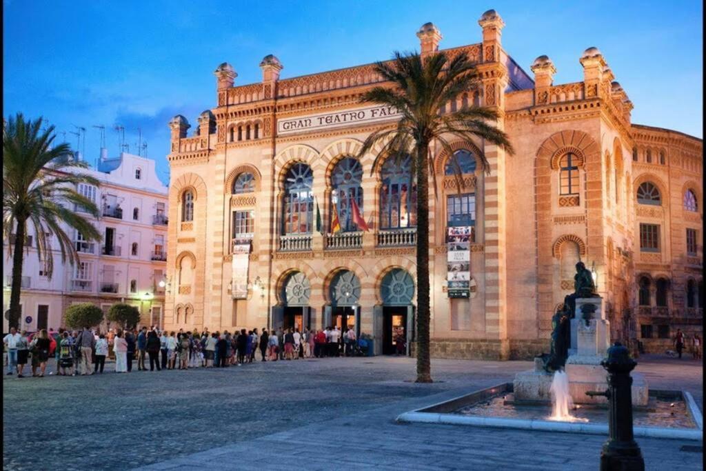 Apartamento Plaza Viuda Cadiz Dış mekan fotoğraf